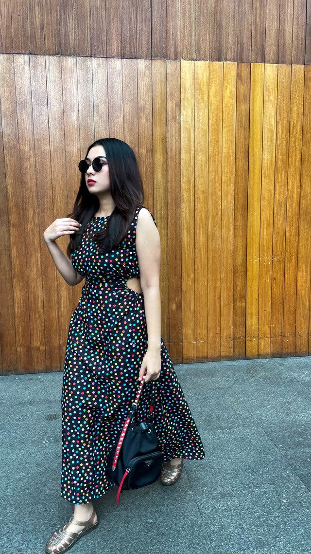 Phoebe Cut Dress (Black)