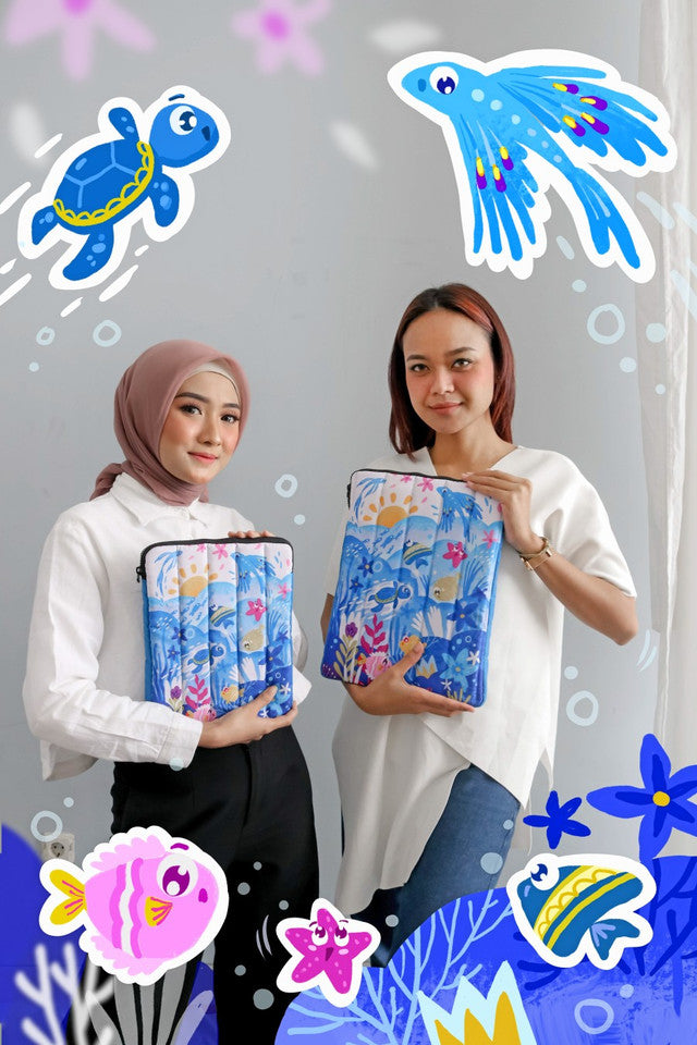 Sovlo Pluffy Laptop Sleeve Zunaakhmad