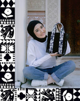 Sovlo Cleo Mini Sling Bag - Tas Selempang Pvc - Mb Bunga