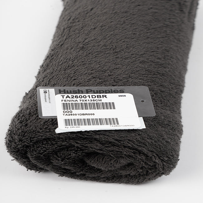 Hush Puppies Unisex Fenina 70X135Cm In Dark Brown