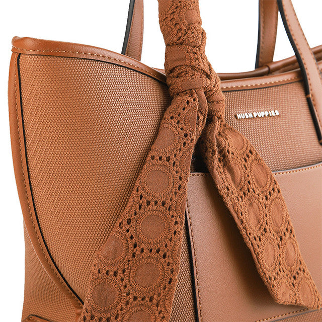 Hush Puppies Tas Wanita Tote Bag Venny Tote (M) In Camel
