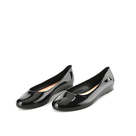 Moxie In Black