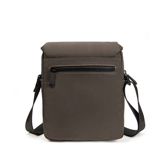 Maria Sling Bag In Khaki