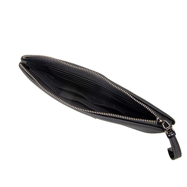 Germin Clutch In Black