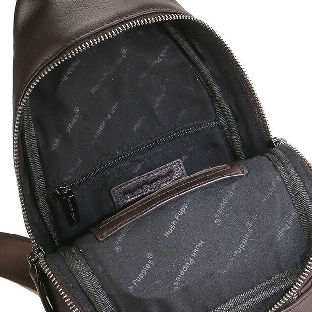 Hush Puppies Tas Pria Issac Chest Bag In Chocolate