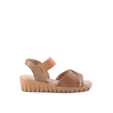 Niccola Genni In Brown
