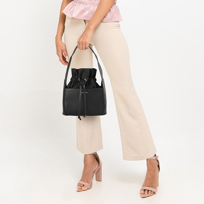 Hush Puppies Tas Wanita Hitee Bucket M In Black