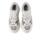 Hush Puppies Sepatu Wanita Sneakers Movement Lace Up In Calm Grey Leather