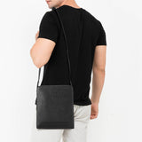 Obermain Tas Pria Axel Sling Bag - L In Black