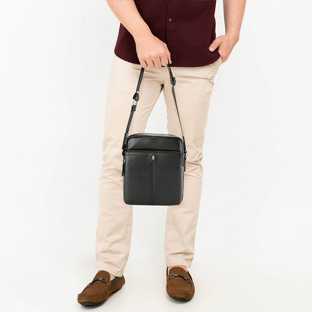 Hush Puppies Tas Pria Lewis Sling Bag In Black