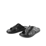 Felim Kavon In Black