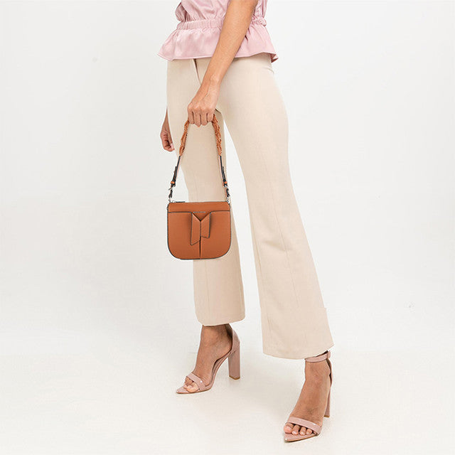 Hush Puppies Tas Wanita Sling Bag Flazel Sling (M) In Camel