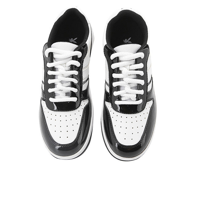 Suva In White/Black