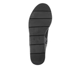 Gilly Havin In Black