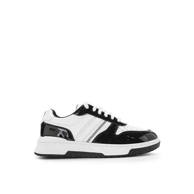 Suva In White/Black
