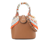 Dion Top Handle M In Tan