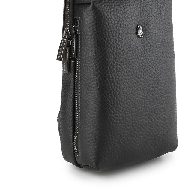 Fabriano Chest Bag In Black
