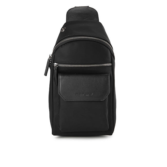 Eureka Chest Bag In Black