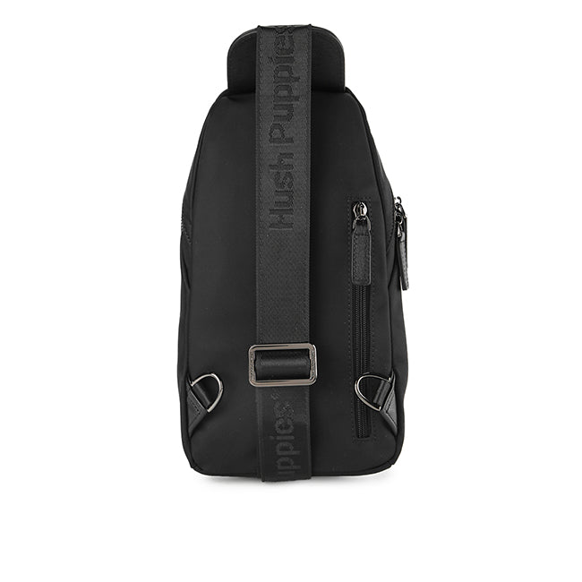 Eureka Chest Bag In Black