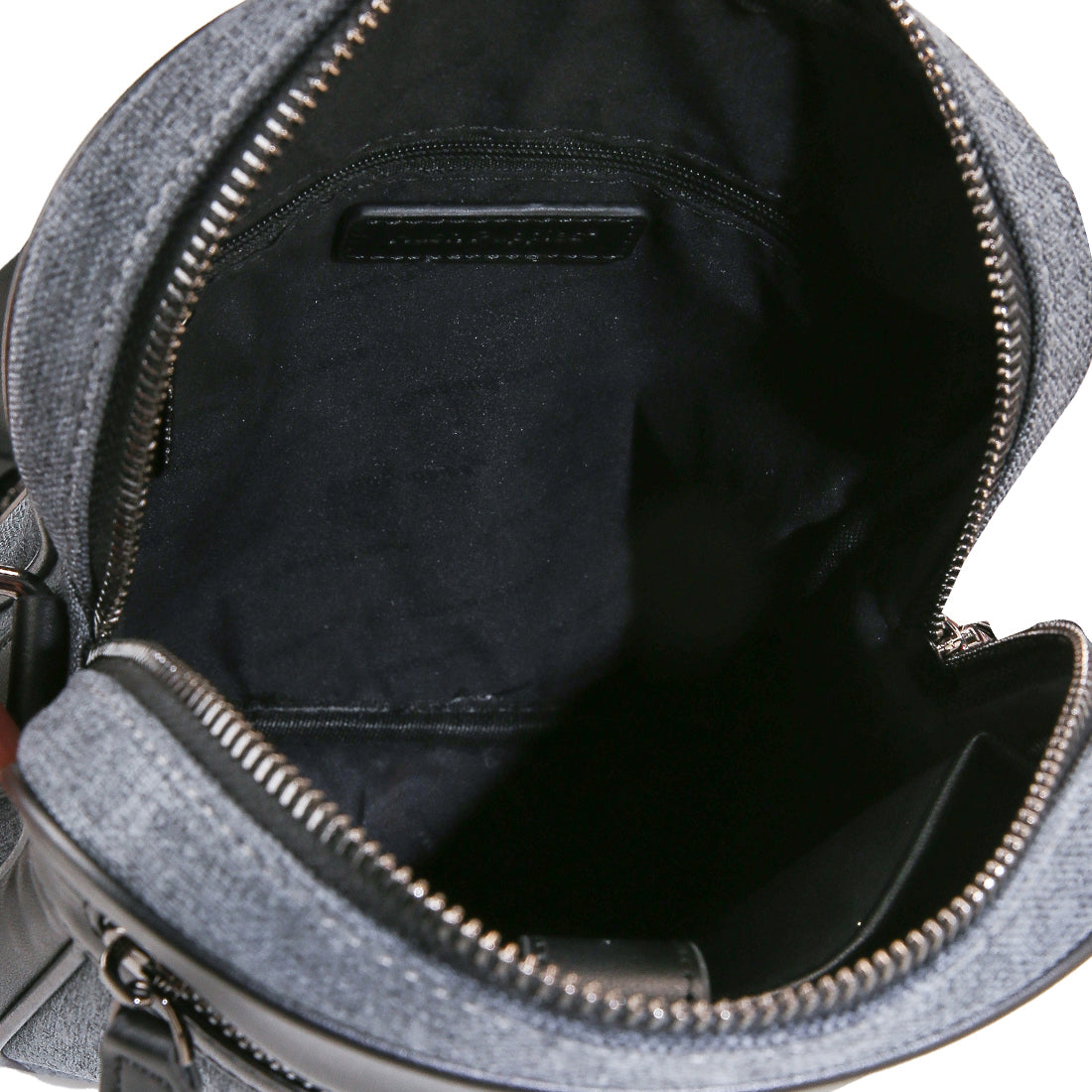 Hush Puppies Tas Pria Marvin Sling Bag In Navy