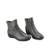 Breeze Ruby In Grey
