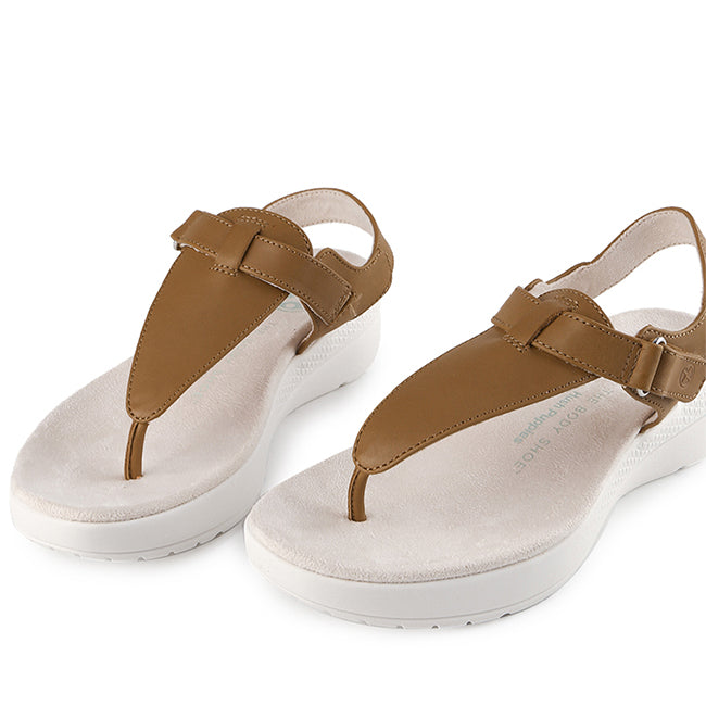Hush Puppies Sandal Wanita Breathe Toepost In Desert Tan Leather