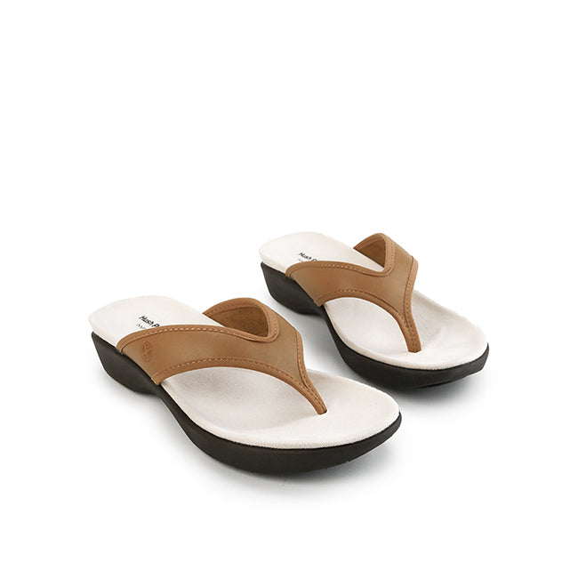 Hush Puppies Sandal Toepost Wanita Dorri Toepost In Tan Leather