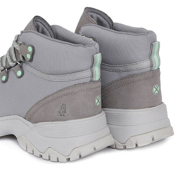 Hush Puppies Sepatu Sneaker Wanita Darra Chukka In Frost Gray Nubuck/Textile
