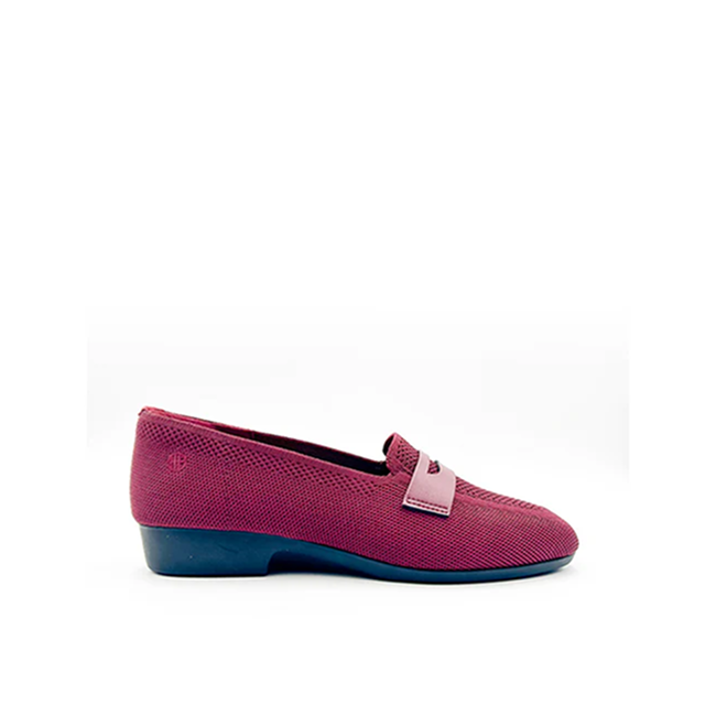 Hush Puppies Sepatu Wanita Flats Arletta In Maroon