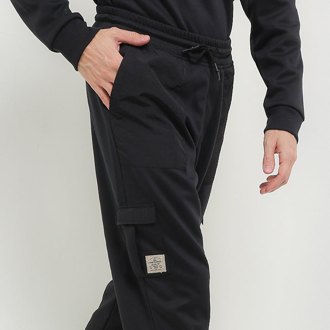 Wh Merapi Lp In Black