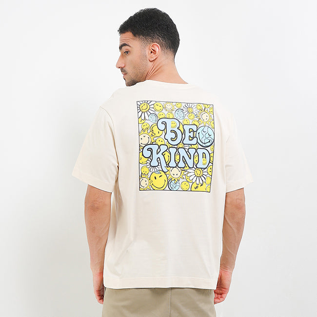 Hush Puppies Men Tops Be Kind X Smileyworld Tee In Cream