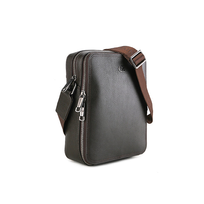 Obermain Men Axe Sling Bag - L In Brown