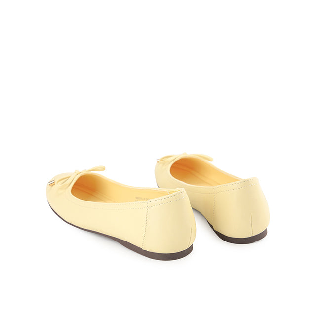 Emira In Yellow