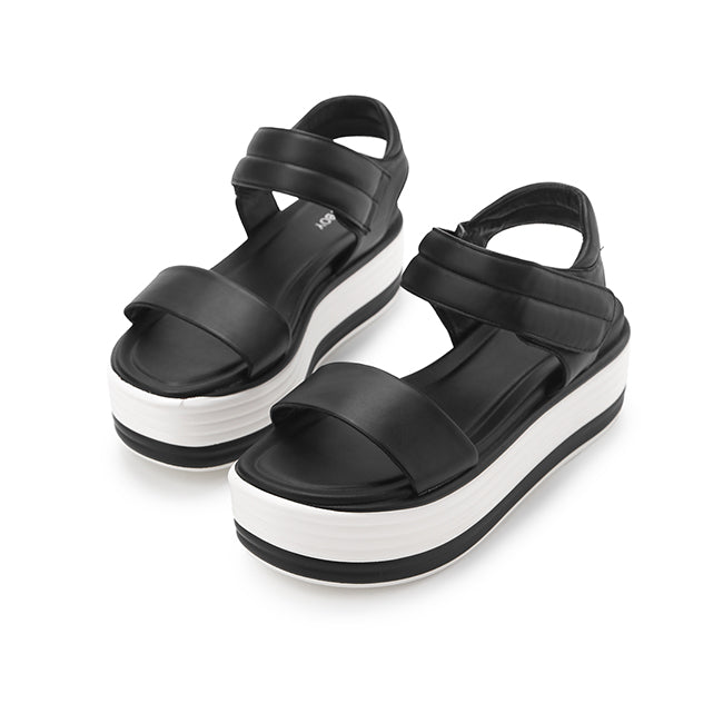 Playboy Sandal Wanita Sling Back Adora In Black