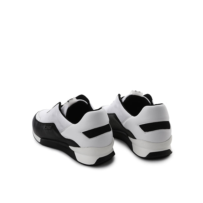 Playboy Sepatu Casual Pria Jerome In White